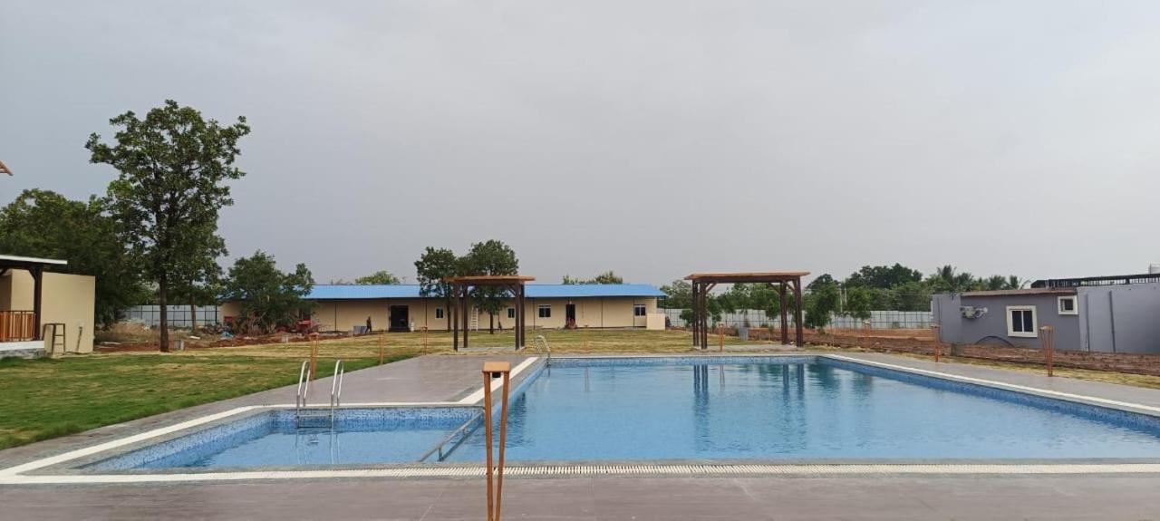 Kcr Resorts & Convention Maisaram Luaran gambar