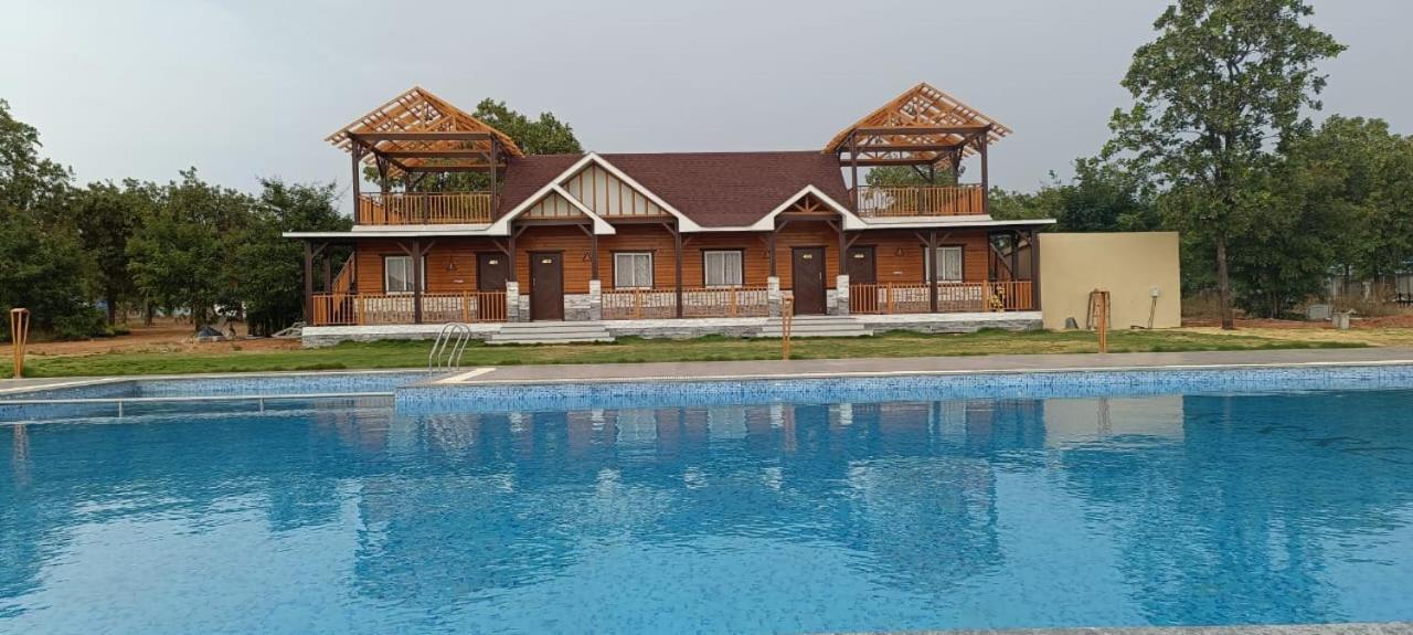 Kcr Resorts & Convention Maisaram Luaran gambar