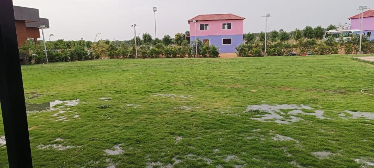 Kcr Resorts & Convention Maisaram Luaran gambar
